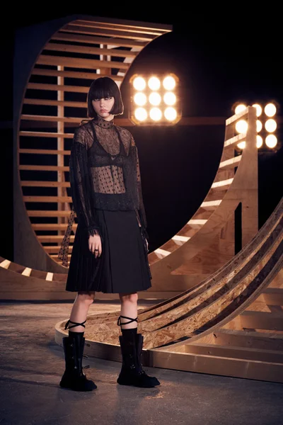 Look 39